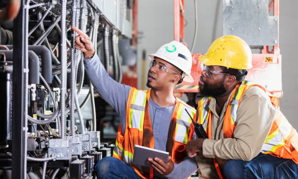 Best Electrician Near Me  in Ridgewood, IL