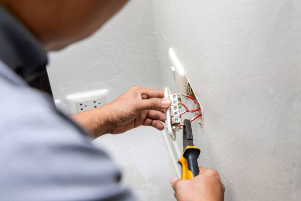 Best Affordable Emergency Electrician  in Ridgewood, IL